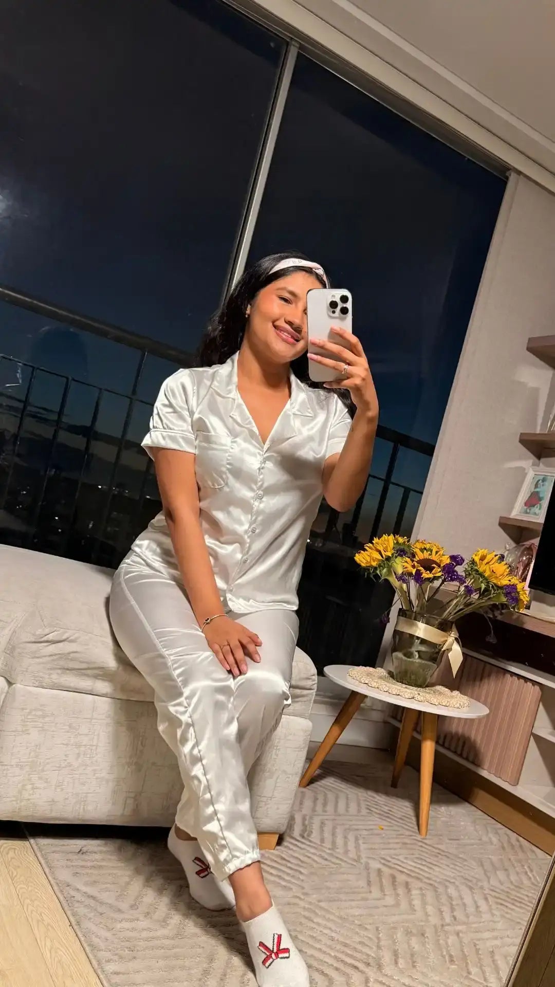 pijama-de-satin-manga-corta-blanca