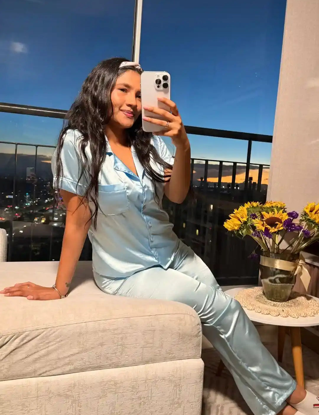 pijama-de-satin-manga-corta-azul