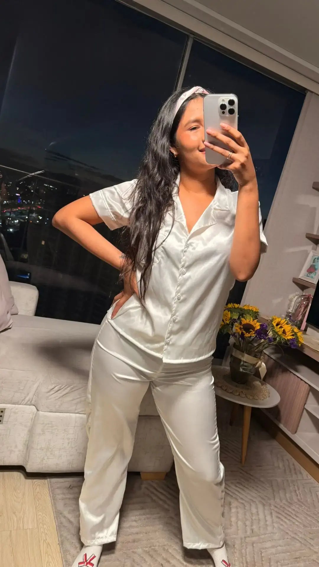 pijama-de-satin-manga-corta-blanca